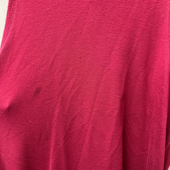 Hyba Red Long Tank Top - Picture 2 of 5